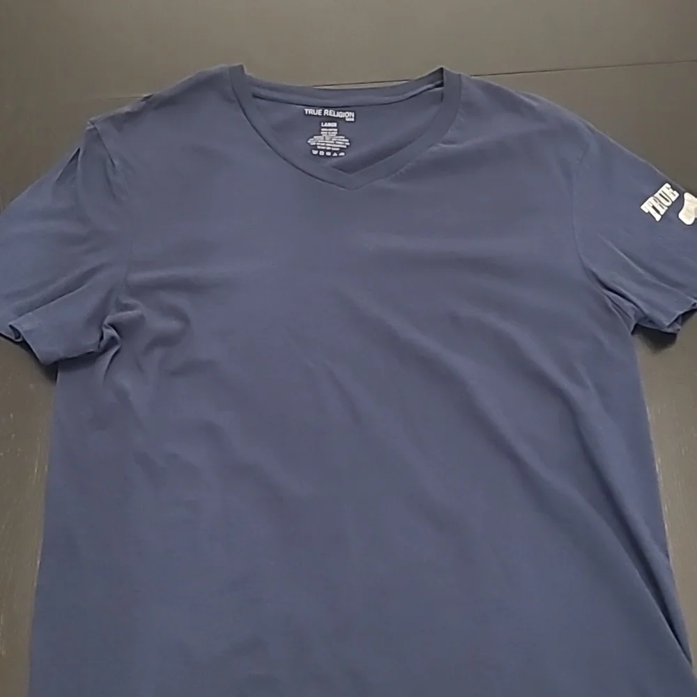 True Religion Men's T-Shirt Large